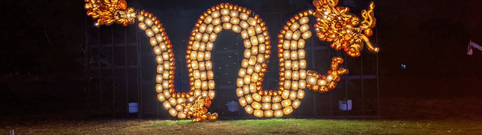 a large sculpted pumpkin dragon