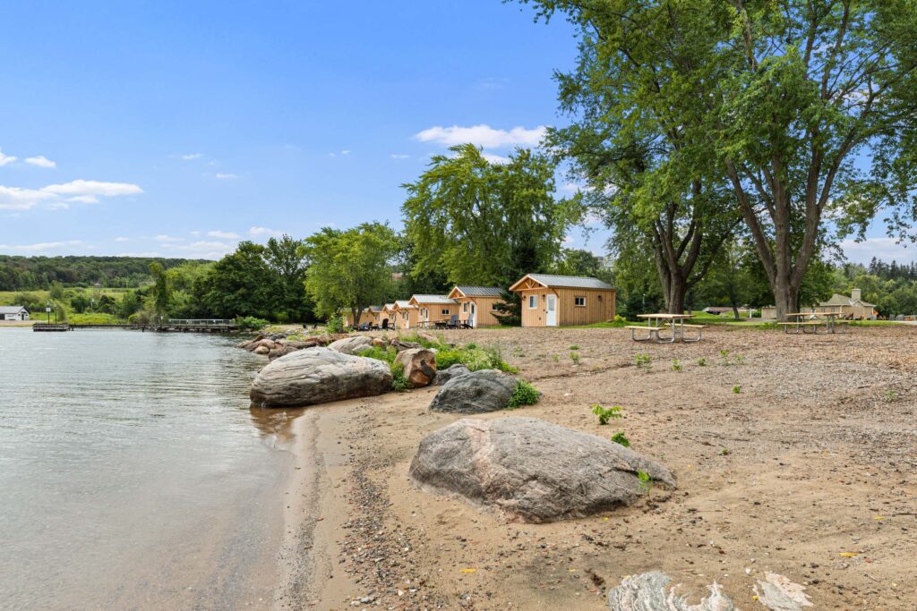 Saint Marie Cabins Aug 27th-52